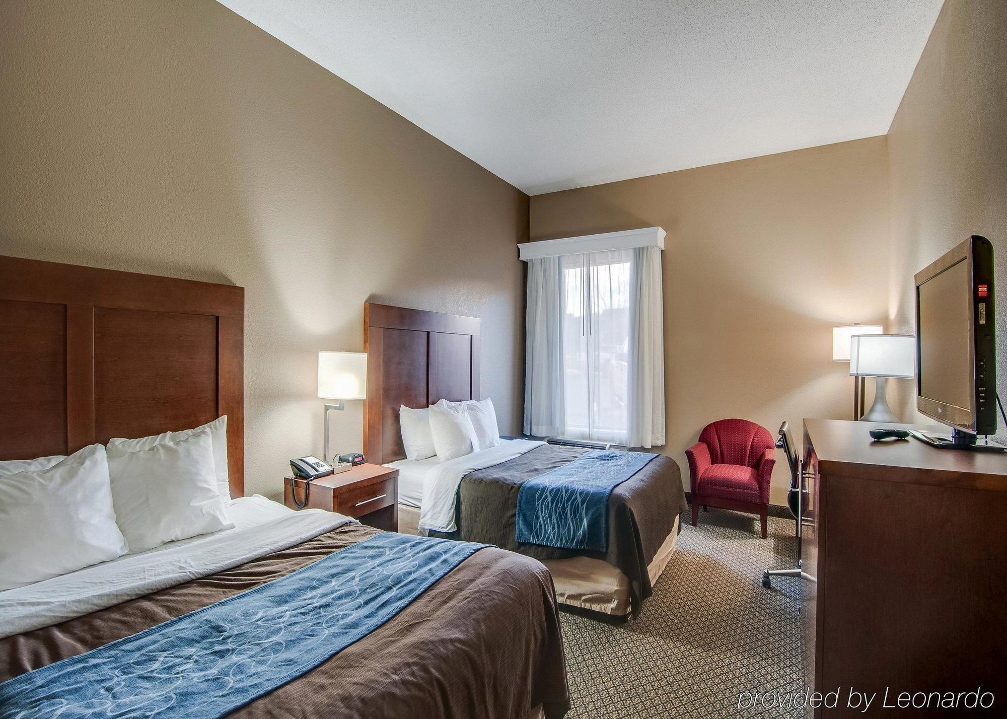 Comfort Inn & Suites Christiansburg I-81 Eksteriør billede