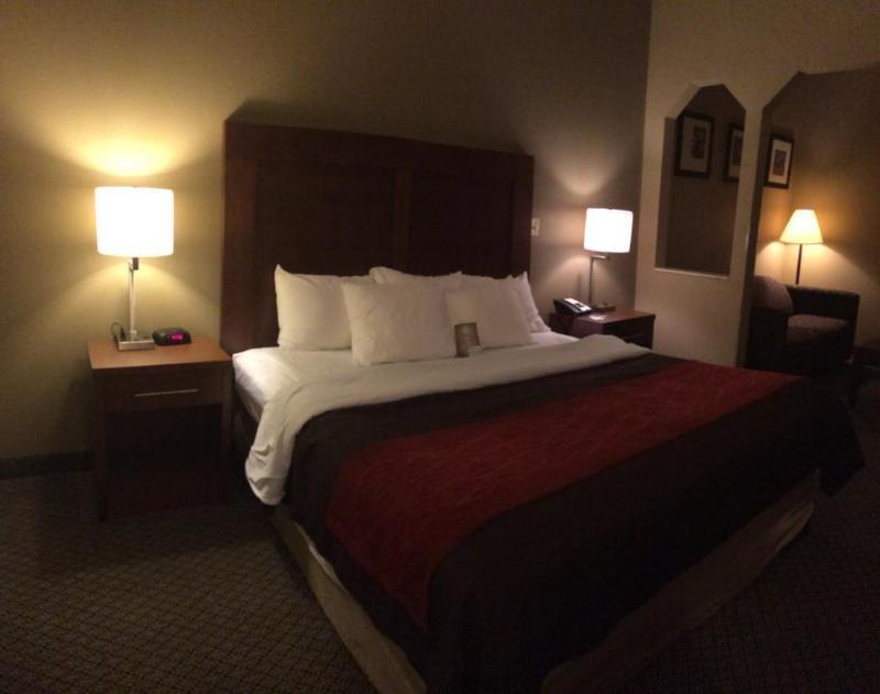 Comfort Inn & Suites Christiansburg I-81 Eksteriør billede