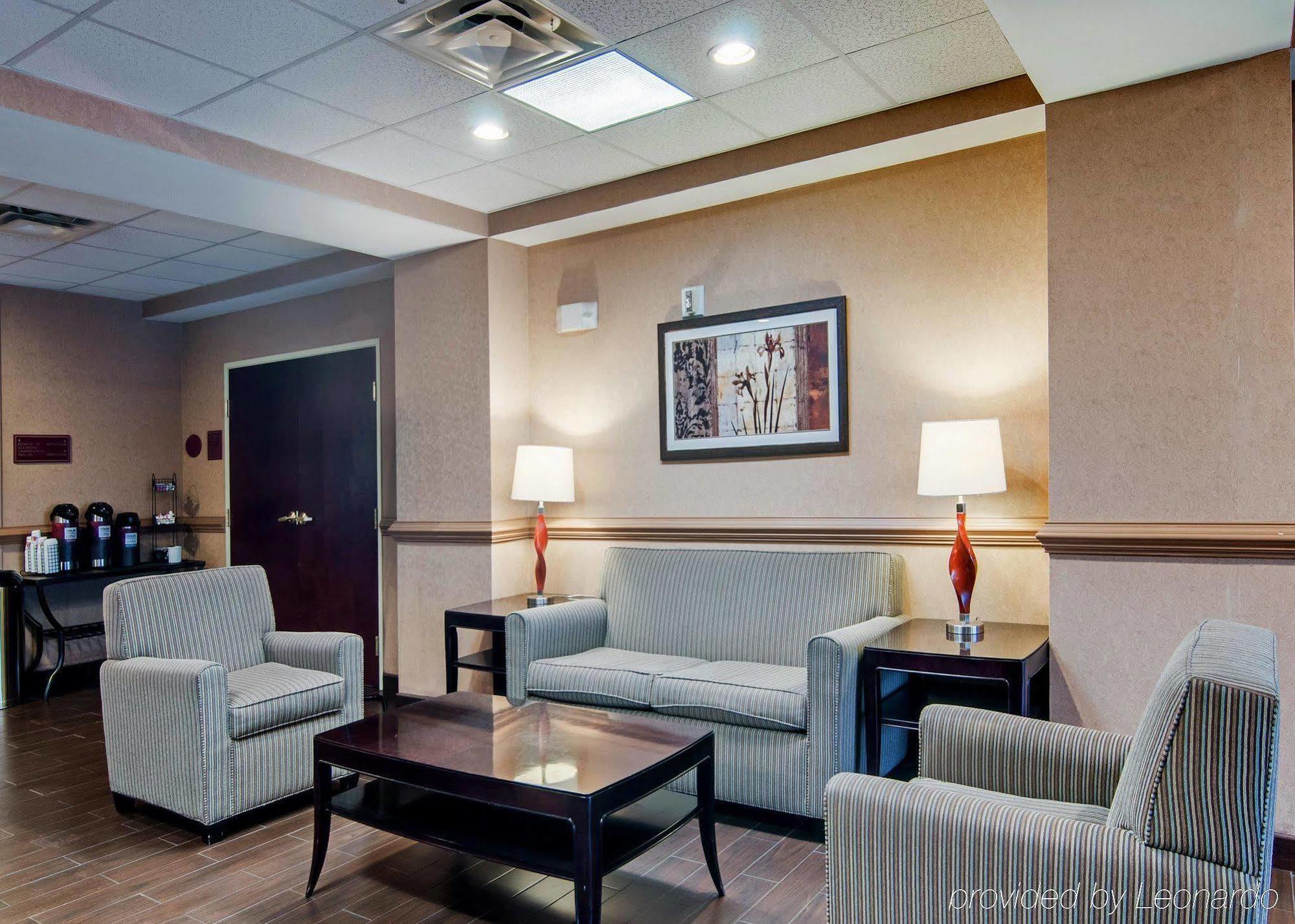 Comfort Inn & Suites Christiansburg I-81 Eksteriør billede